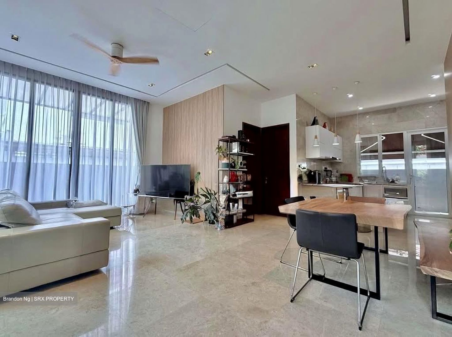 Lorong 105 Changi (D15), Terrace #556601041
